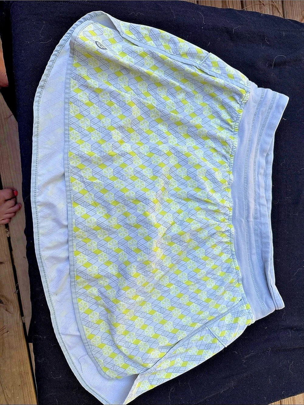 TASC Performance Women's Geometric Athletic tennis skirt Size Medium
